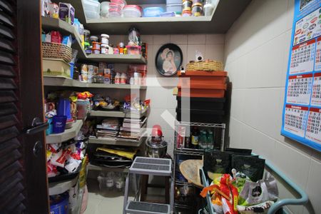 Apartamento à venda com 301m², 4 quartos e 4 vagasDespensa