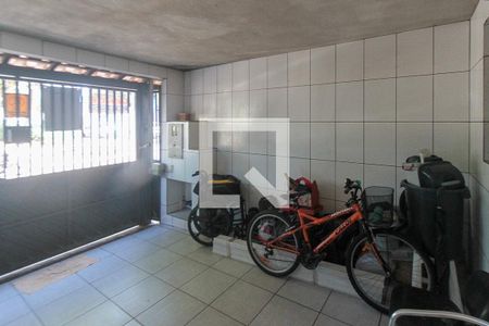 Casa à venda com 90m², 4 quartos e 1 vagaGaragem