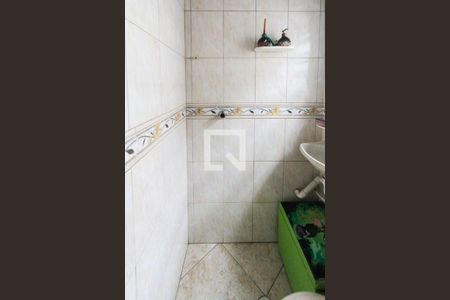 Casa à venda com 90m², 4 quartos e 1 vagaBanheiro