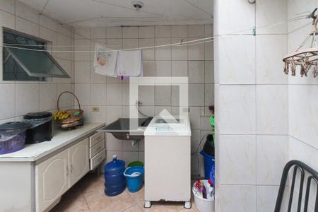 Casa à venda com 90m², 4 quartos e 1 vagaÁrea de Serviço