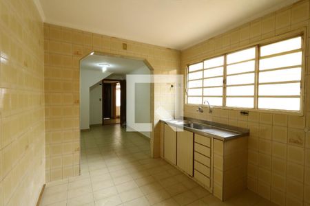 Casa à venda com 200m², 3 quartos e 2 vagasCozinha