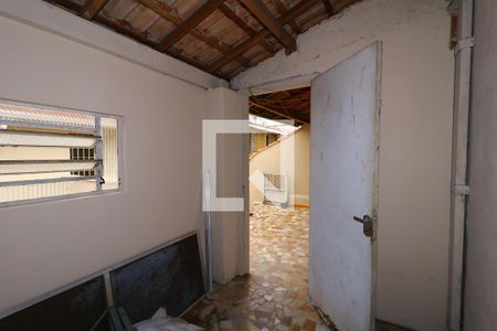 Casa à venda com 200m², 3 quartos e 2 vagasDepósito