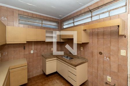 Casa à venda com 80m², 3 quartos e 2 vagasCozinha