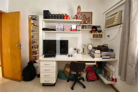 Quarto 1 de apartamento à venda com 3 quartos, 124m² em Botafogo, Rio de Janeiro