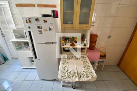 Apartamento à venda com 124m², 3 quartos e 2 vagasCozinha