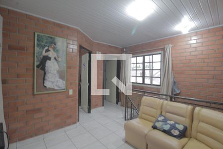 Sala de TV de casa à venda com 2 quartos, 200m² em Igara, Canoas
