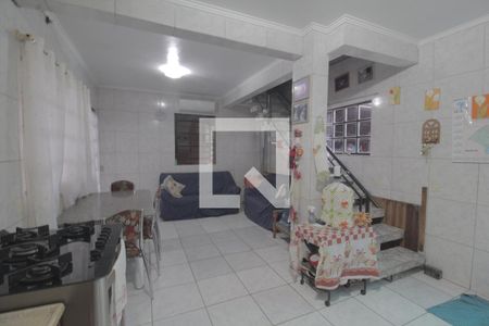 Sala/Cozinha de casa à venda com 2 quartos, 200m² em Igara, Canoas
