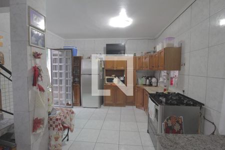 Sala/Cozinha de casa à venda com 2 quartos, 200m² em Igara, Canoas