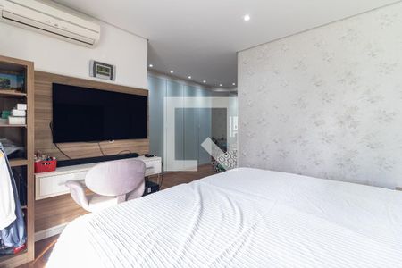 Apartamento à venda com 213m², 3 quartos e 3 vagasSuíte 1