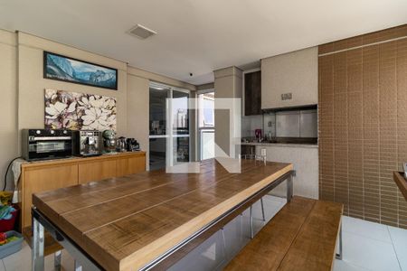 Apartamento à venda com 213m², 3 quartos e 3 vagasVaranda da Sala