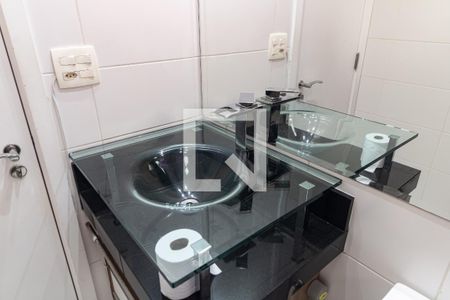 Apartamento à venda com 213m², 3 quartos e 3 vagasBanheiro da Suíte 2