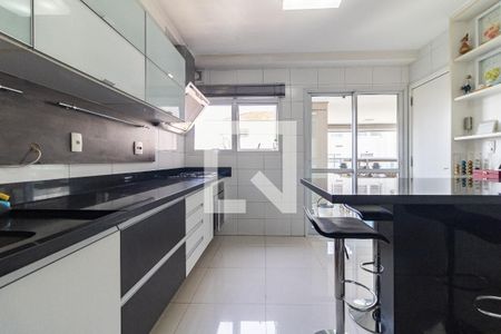 Apartamento à venda com 213m², 3 quartos e 3 vagasCozinha