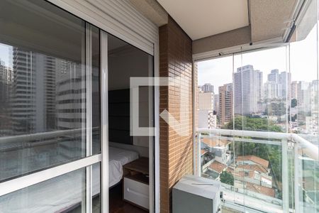 Apartamento à venda com 213m², 3 quartos e 3 vagasVaranda da Suíte 1