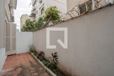Área externa de apartamento à venda com 3 quartos, 93m² em Rio Branco, Porto Alegre