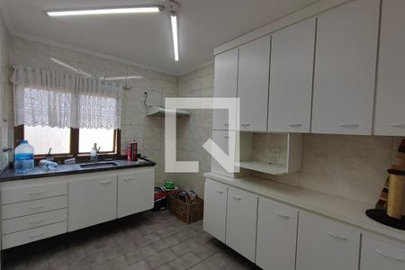 Apartamento à venda com 64m², 2 quartos e 2 vagasCozinha