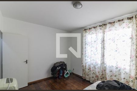 Casa à venda com 1100m², 3 quartos e 4 vagasQuarto 1