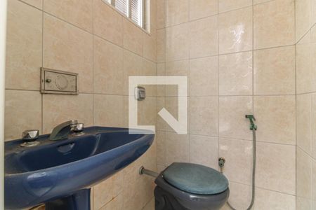 Casa à venda com 1100m², 3 quartos e 4 vagasTerraço - banheiro