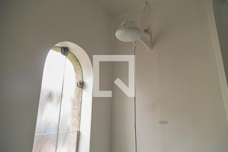 Casa à venda com 350m², 4 quartos e 1 vagaBanheiro da Suíte 3 - Chuveiro