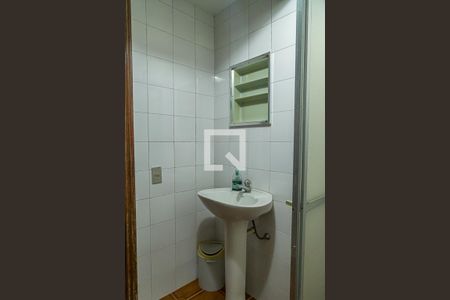 Casa à venda com 350m², 4 quartos e 1 vagaBanheiro de Serviço