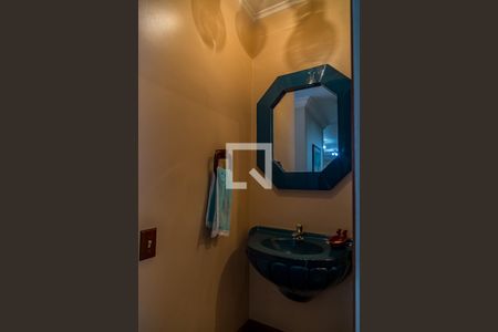 Casa à venda com 350m², 4 quartos e 1 vagaLavabo