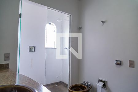 Casa à venda com 350m², 4 quartos e 1 vagaBanheiro da Suíte 3