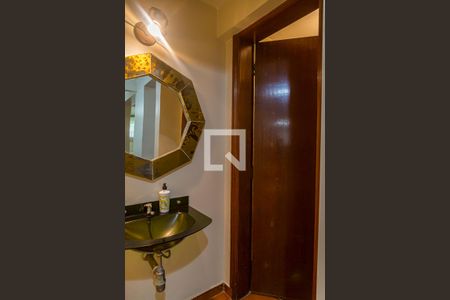 Casa à venda com 350m², 4 quartos e 1 vagaLavabo do Salão de Festas