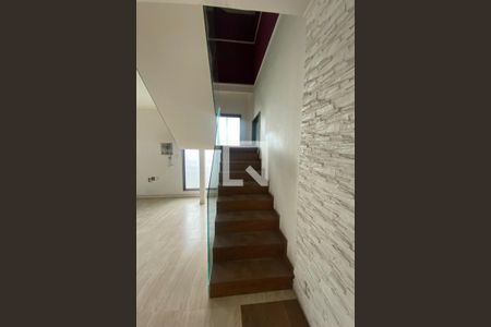 Casa para alugar com 382m², 4 quartos e sem vagaCorredor