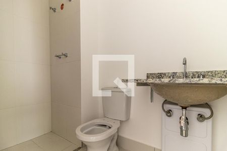 Banheiro de kitnet/studio à venda com 1 quarto, 21m² em República, São Paulo