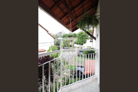 Casa de condomínio à venda com 160m², 3 quartos e 3 vagasVaranda da Suíte