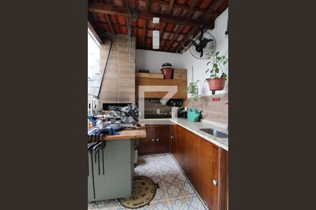 Casa de condomínio à venda com 160m², 3 quartos e 3 vagasÁrea Gourmet