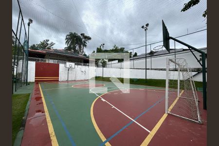 Casa de condomínio à venda com 160m², 3 quartos e 3 vagas Casa de condomínio à venda com 160m², 3 quartos e 3 vagasÁrea Comum - Quadra