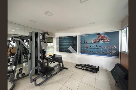 Casa de condomínio à venda com 160m², 3 quartos e 3 vagas Casa de condomínio à venda com 160m², 3 quartos e 3 vagasÁrea comum - Academia