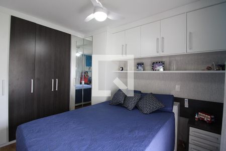 Casa de condomínio à venda com 160m², 3 quartos e 3 vagasQuarto 2 - Suíte