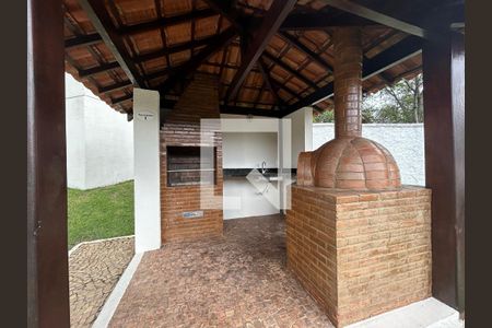 Casa de condomínio à venda com 160m², 3 quartos e 3 vagas Casa de condomínio à venda com 160m², 3 quartos e 3 vagasÁrea comum - Churrasqueira