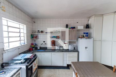 Casa à venda com 350m², 4 quartos e 2 vagasCozinha