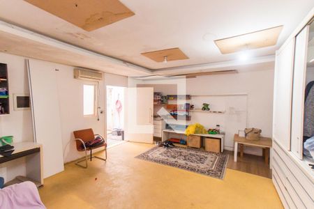 Casa à venda com 350m², 4 quartos e 2 vagasCasa 2 - Quarto 1 