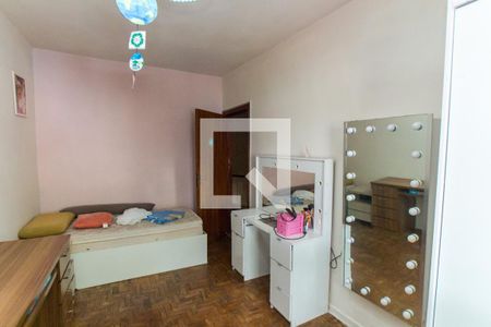 Casa à venda com 350m², 4 quartos e 2 vagasQuarto 2  