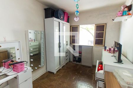 Casa à venda com 350m², 4 quartos e 2 vagasQuarto 2  
