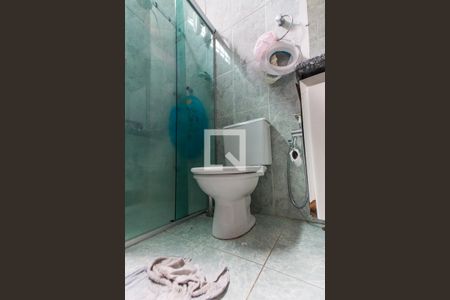 Casa à venda com 350m², 4 quartos e 2 vagasBanheiro