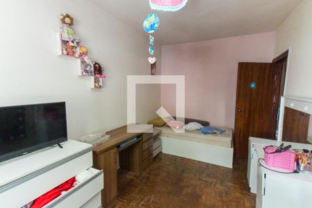 Casa à venda com 350m², 4 quartos e 2 vagasQuarto 2  