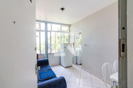 Apartamento para alugar com 36m², 1 quarto e sem vagaSala