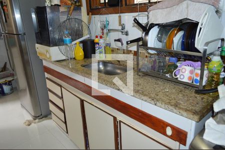 Casa para alugar com 235m², 4 quartos e 2 vagasCozinha