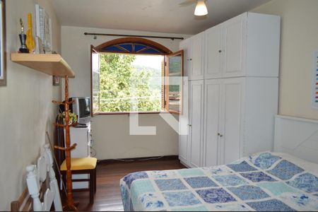 Casa para alugar com 235m², 4 quartos e 2 vagasSuíte 1