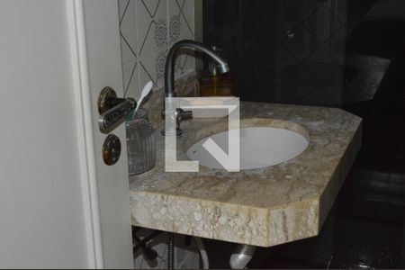 Casa para alugar com 235m², 4 quartos e 2 vagasBanheiro da suíte 2