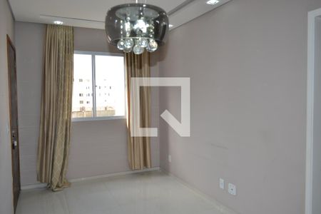 SALA de apartamento para alugar com 2 quartos, 49m² em Jardim Casa Branca, Suzano