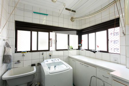 Apartamento para alugar com 125m², 4 quartos e 3 vagasÁrea de Serviço