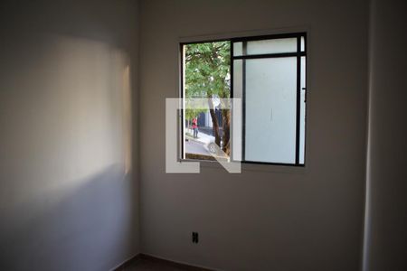 Quarto 1 de apartamento à venda com 2 quartos, 50m² em Califórnia, Belo Horizonte