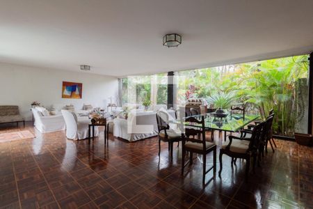 Sala de casa à venda com 3 quartos, 680m² em Morumbi, São Paulo