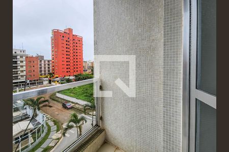 sacada de apartamento para alugar com 3 quartos, 250m² em Tortuga, Guarujá