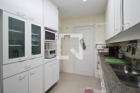 Apartamento à venda com 100m², 3 quartos e 2 vagasCozinha